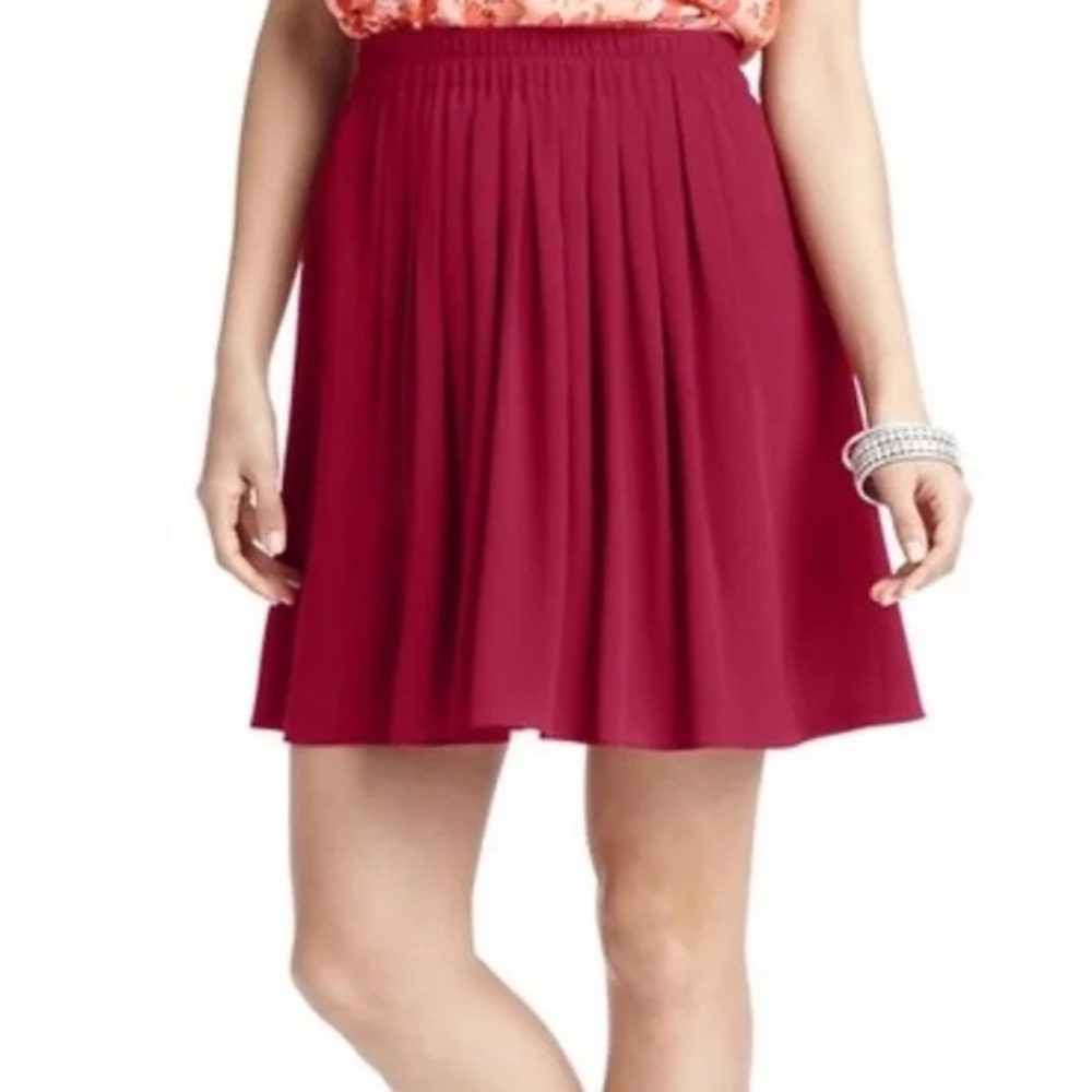 NWT LOFT Vibrant Pink Chiffon Pleated Skirt